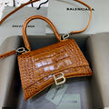 MC-Balenciaga-962