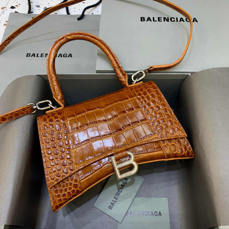 MC-Balenciaga-962