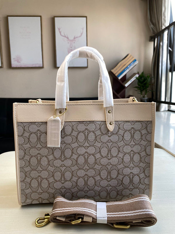 MC-Coach-175