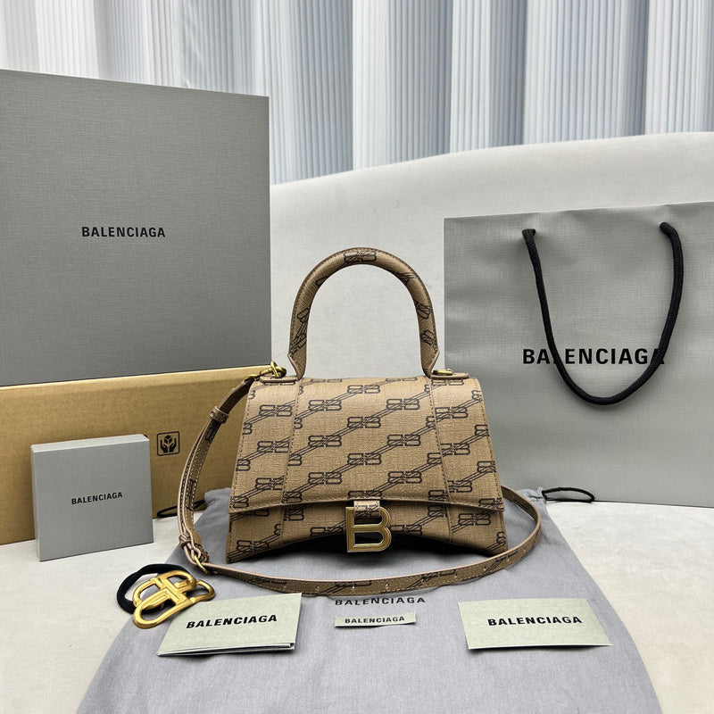 MC-Balenciaga-964