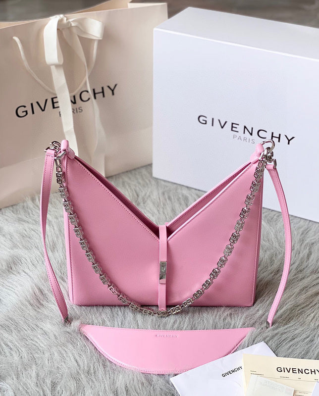 MC-GIVENCHY-299