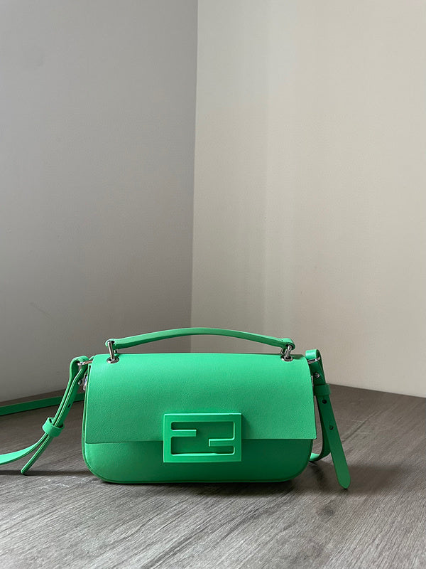 MC-FENDI-2285