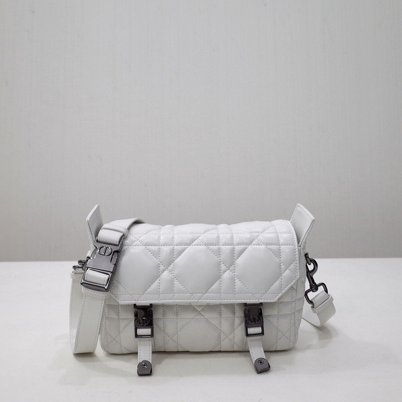 MC-Christian Dior-2145