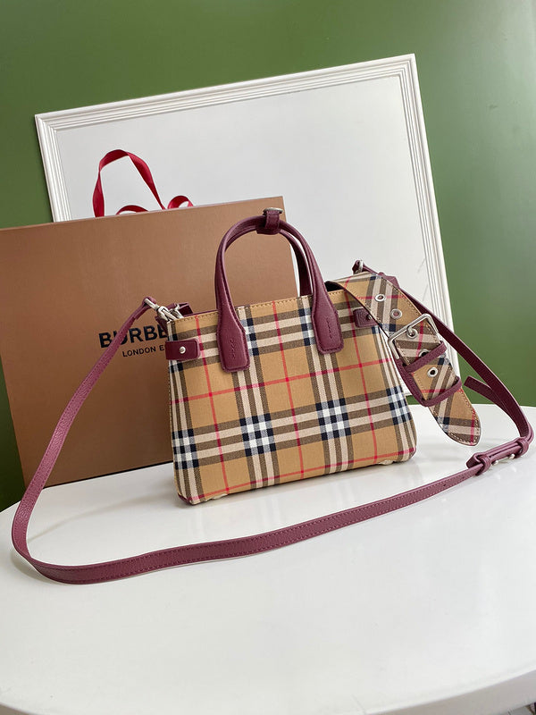 MC-Burberry-339