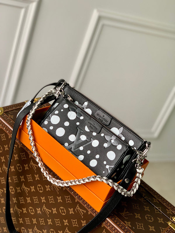 MC-LV-Bags-2345