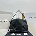 MC-GIVENCHY-305