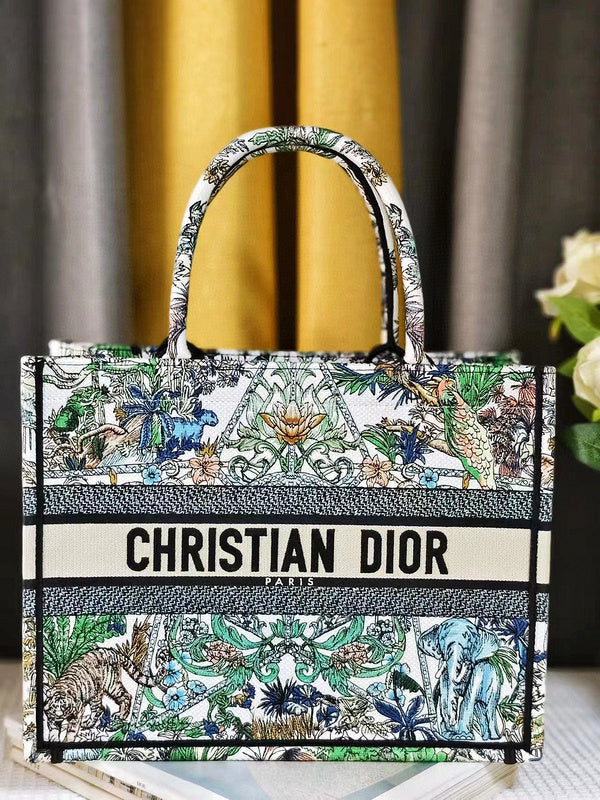 MC-Christian Dior-2153