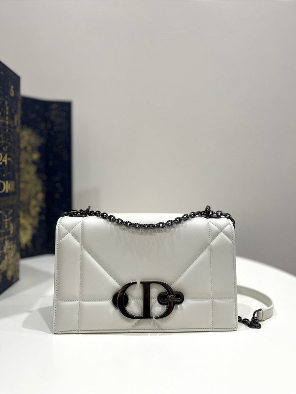 MC-Christian Dior-2154