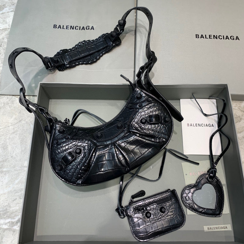 MC-Balenciaga-979