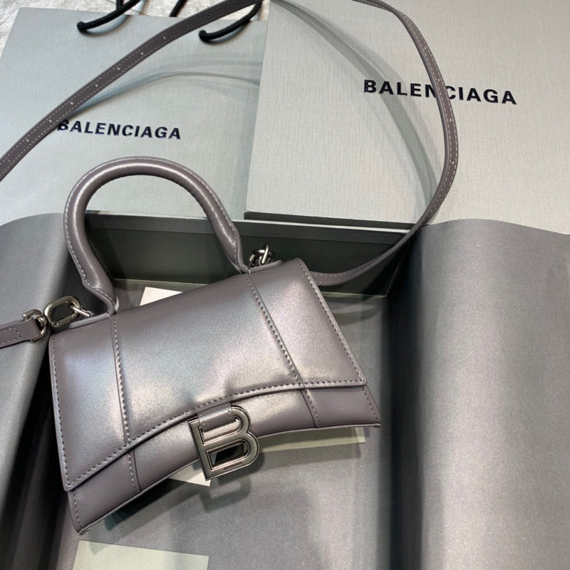 MC-Balenciaga-983