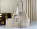 MC-LV-Bags-2374