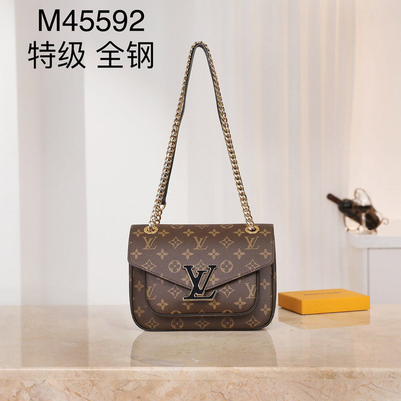 MC-LV-Bags-2375