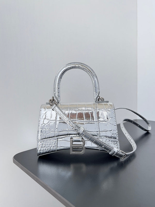MC-Balenciaga-987