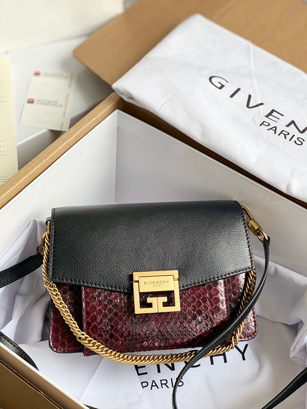 MC-GIVENCHY-316