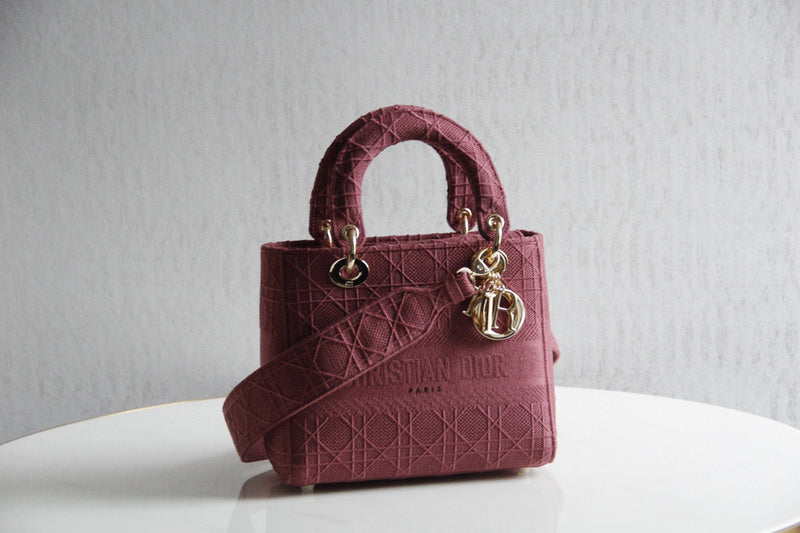 MC-Christian Dior-2211