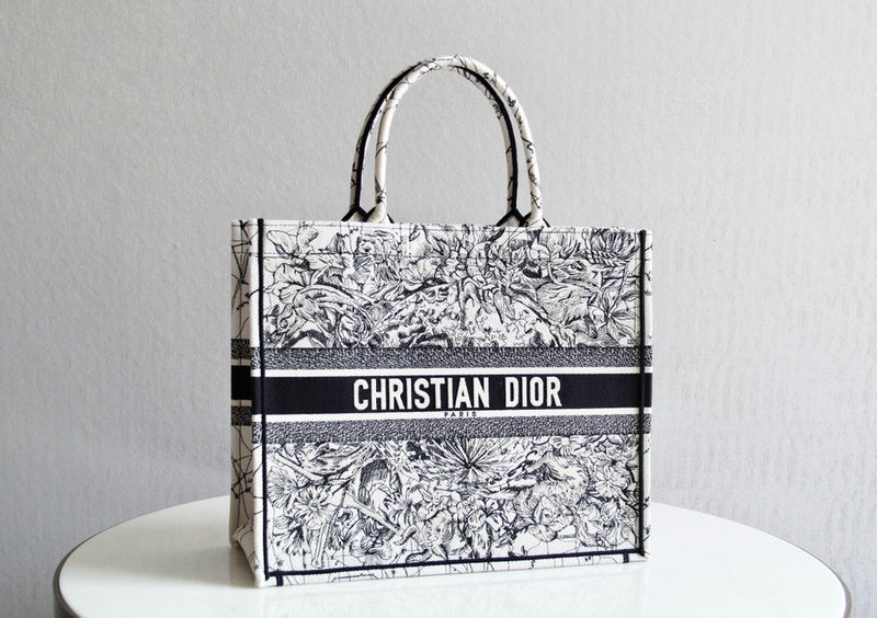 MC-Christian Dior-2235