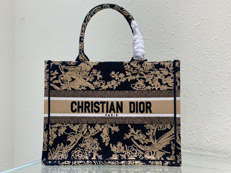 MC-Christian Dior-2240