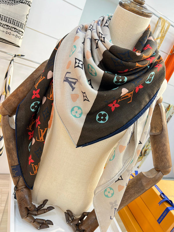MC-Scarfs-759