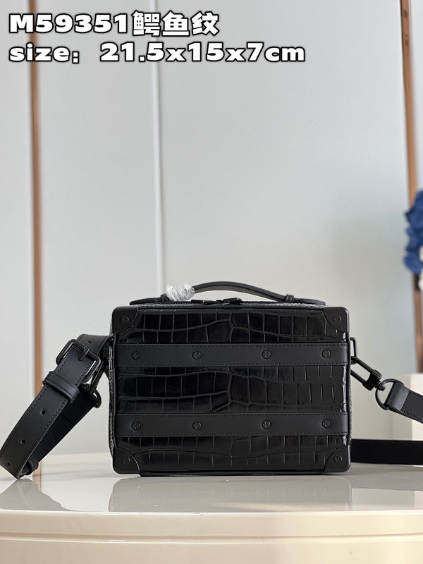 MC-LV-Bags-2441