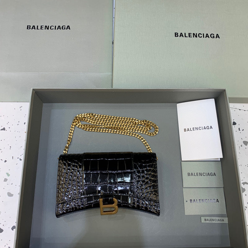 MC-Balenciaga-1008