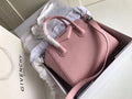 MC-GIVENCHY-323