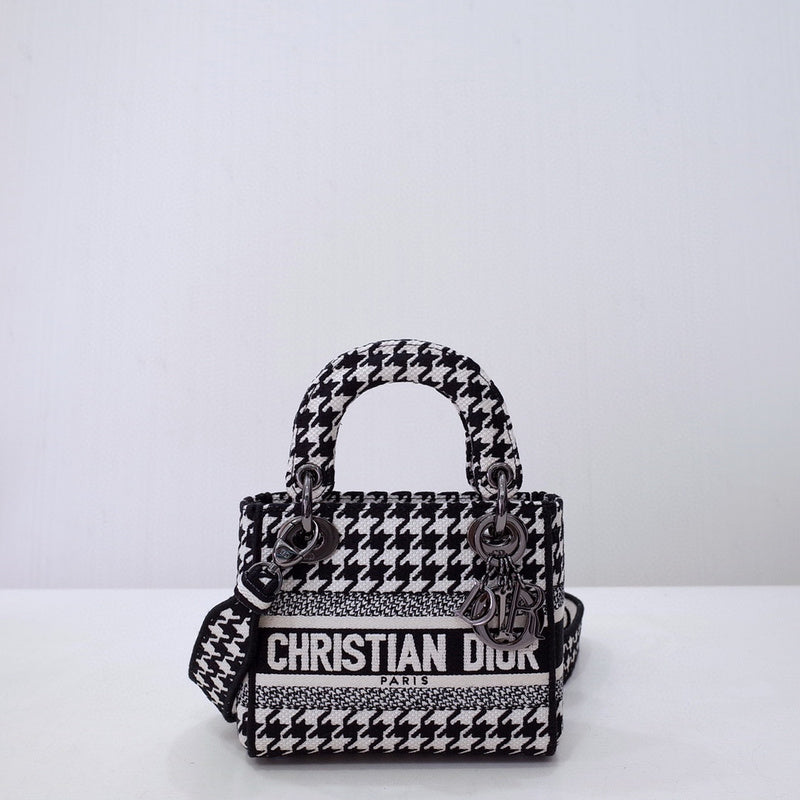 MC-Christian Dior-2271