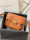 MC-GIVENCHY-325