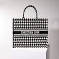 MC-Christian Dior-2294