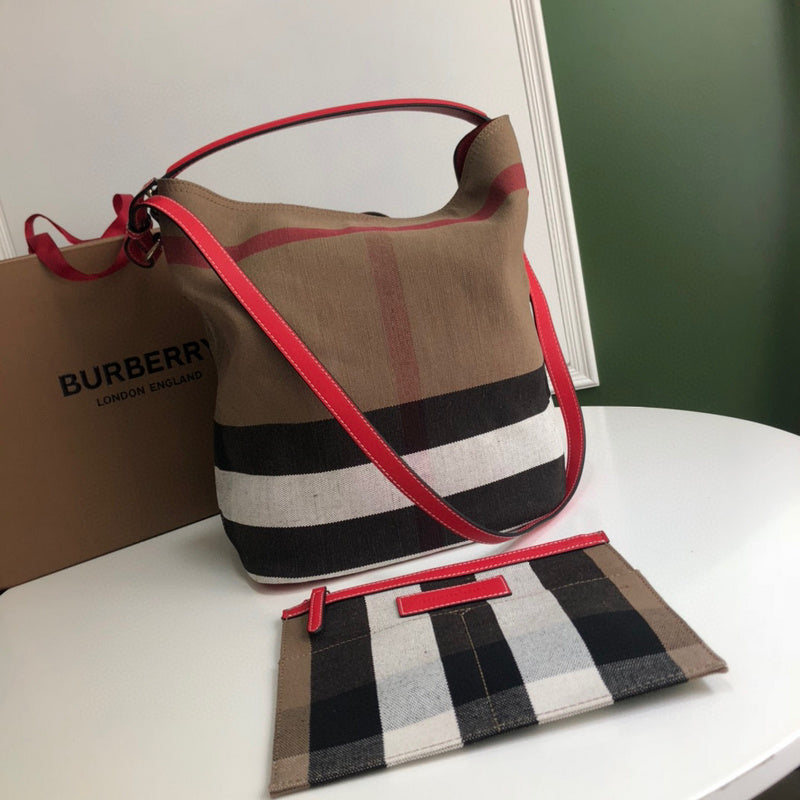 MC-Burberry-366