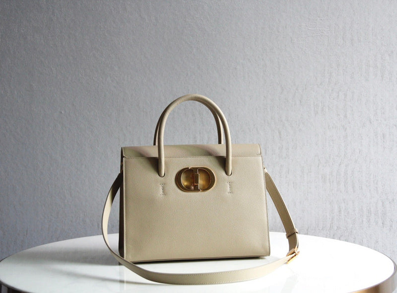 MC-Christian Dior-2303
