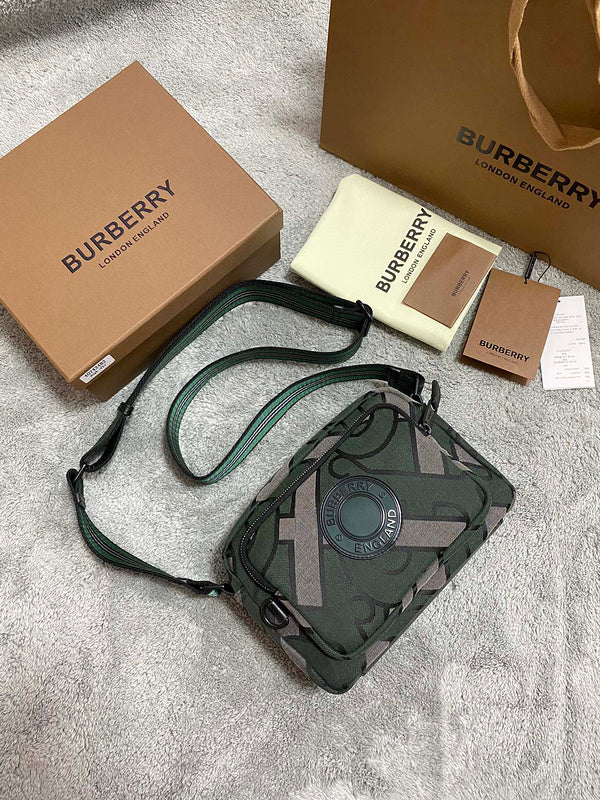 MC-Burberry-368