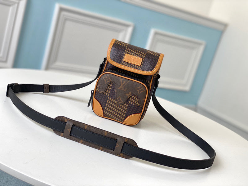 MC-LV-Bags-2492