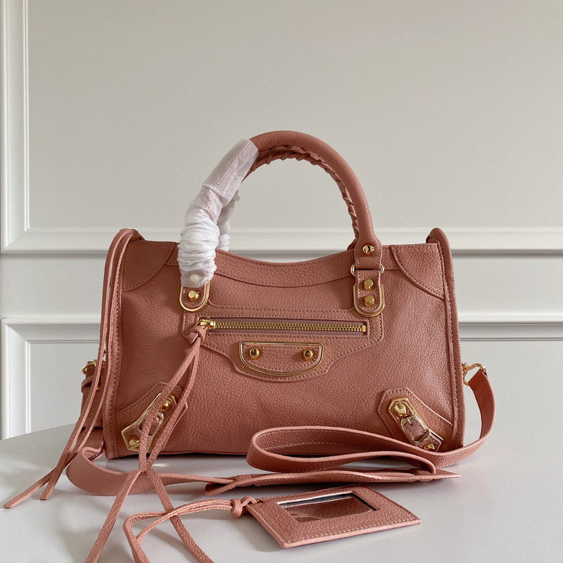 MC-Balenciaga-1021