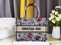 MC-Christian Dior-2307