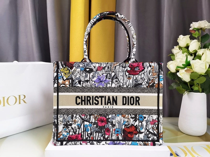 MC-Christian Dior-2307