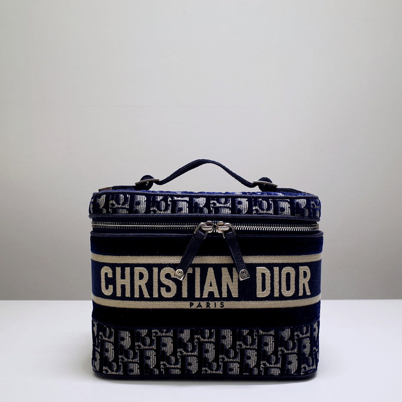 MC-Christian Dior-2309