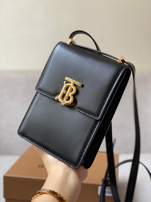 MC-Burberry-372