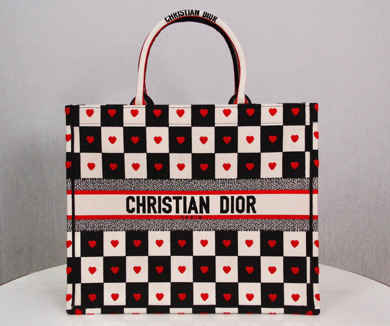 MC-Christian Dior-2327