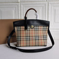 MC-Burberry-374