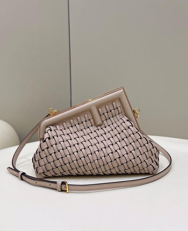 MC-FENDI-2452