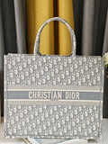 MC-Christian Dior-2337