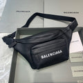MC-Balenciaga-1030