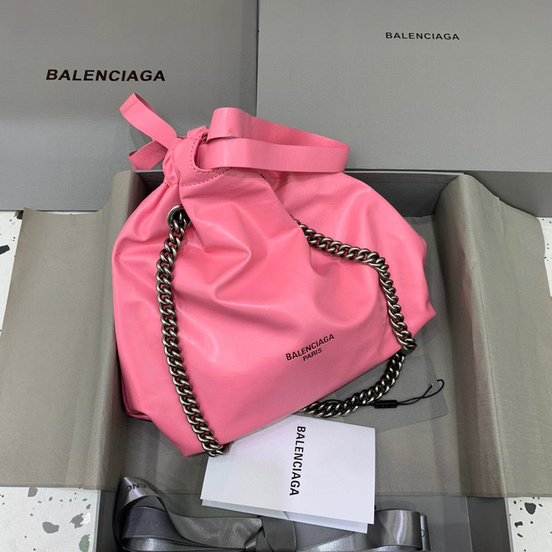 MC-Balenciaga-1033