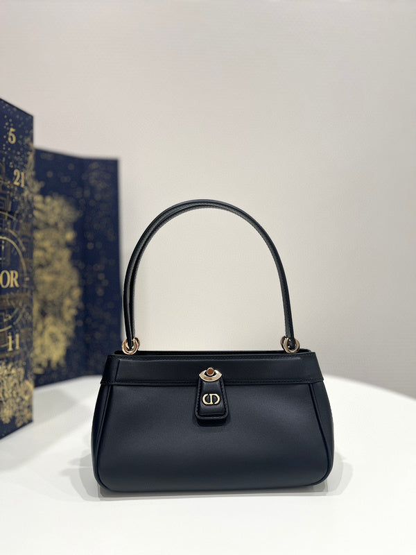 MC-Christian Dior-2345
