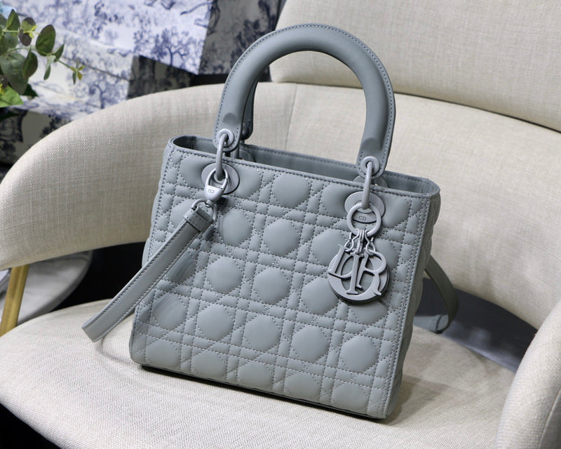 MC-Christian Dior-2350