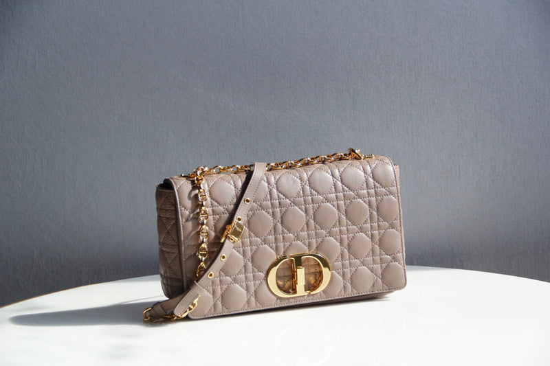 MC-Christian Dior-2351