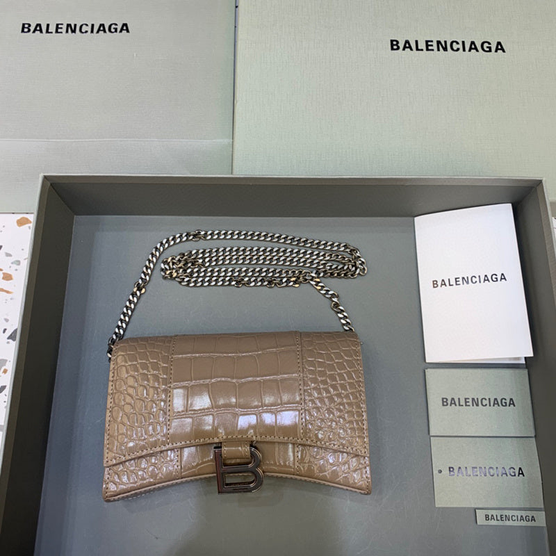 MC-Balenciaga-1038