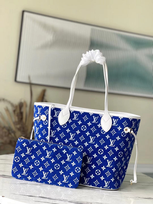 MC-LV-Bags-2537
