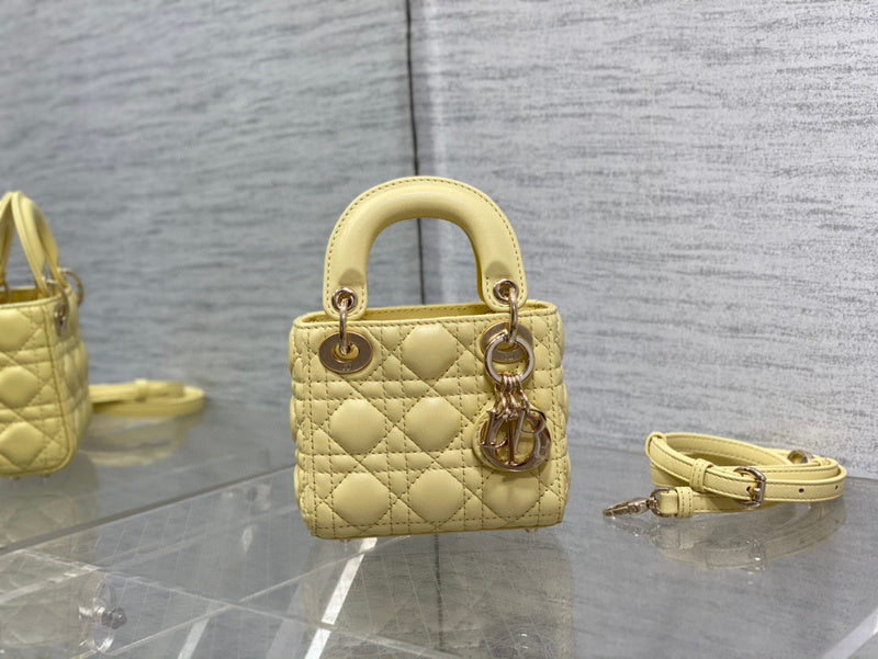 MC-Christian Dior-2357