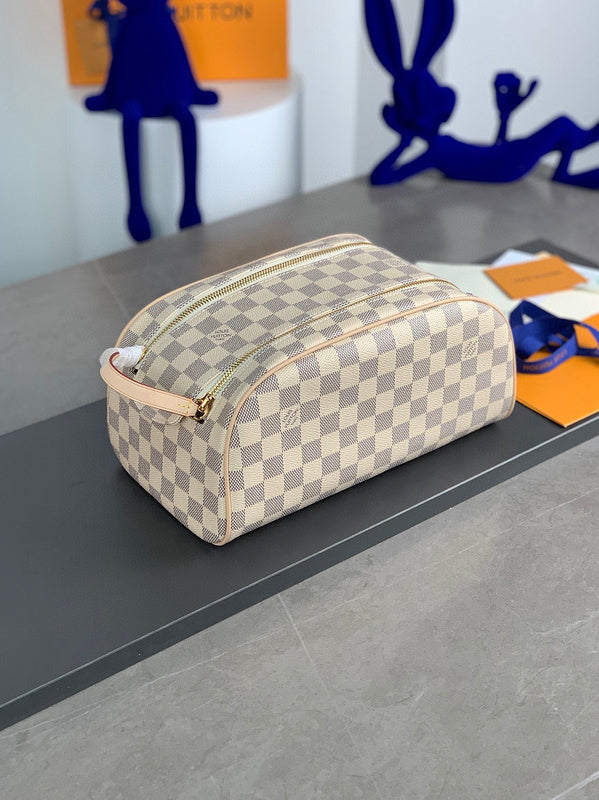 MC-LV-Bags-2539